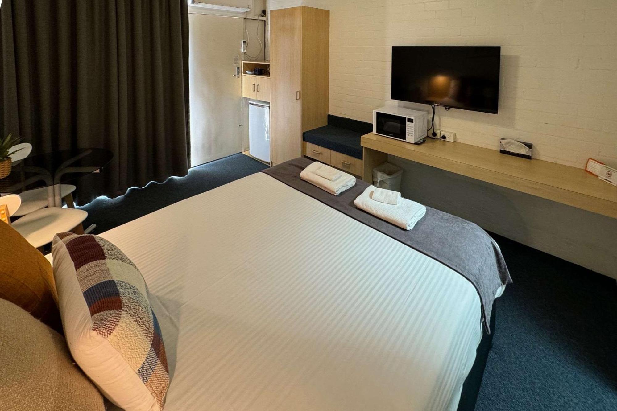 Econo Lodge Gateway Tamworth Exteriör bild